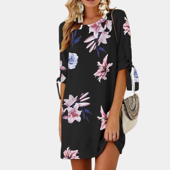 Love Is Real Couture Dresses & Skirts - LAST ONE!! Floral Short Sleeve Shift Dress, Black